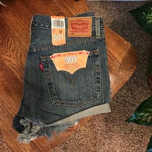 [Levi’s] 501 shorts